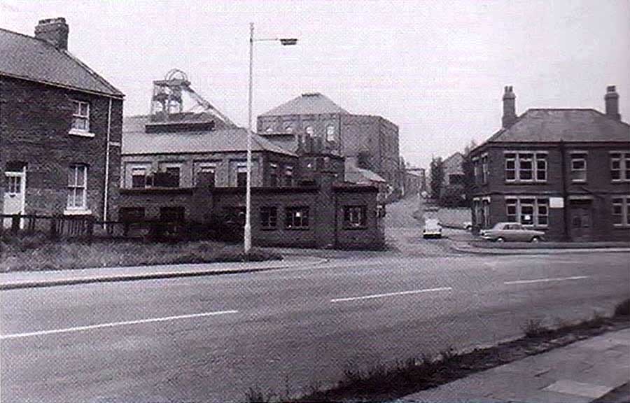 Entrance to Glebe Colliery