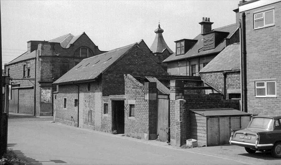 New Inn Back Street