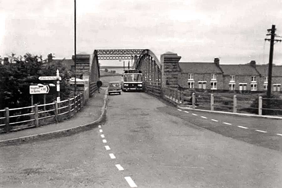 39 Bus at Fatfield Bridge