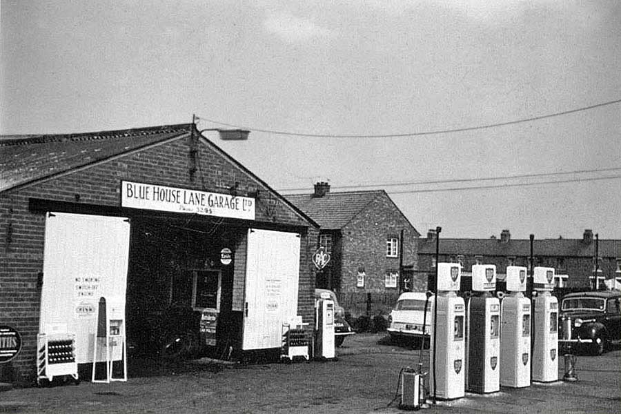 Blue House Lane Garage