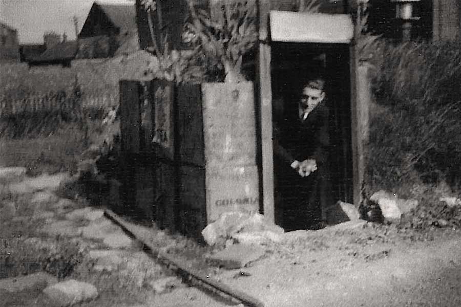 Anderson Shelter